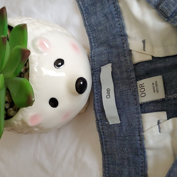 Gap chambray shorts 00 - Picture 2 of 12